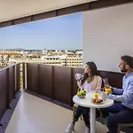 公寓式酒店 Adagio Access Centre