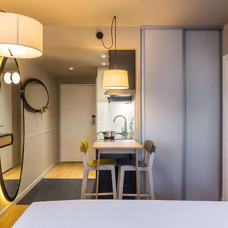 Lägenhetshotell Adagio Access Centre 3*