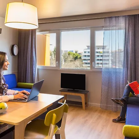 Adagio Access Centre Lägenhetshotell 3*