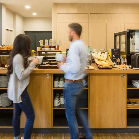 Adagio Access Centre 3* مونبيلييه