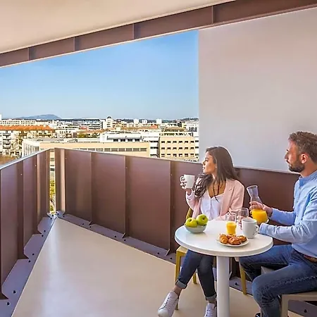Adagio Access Centre
