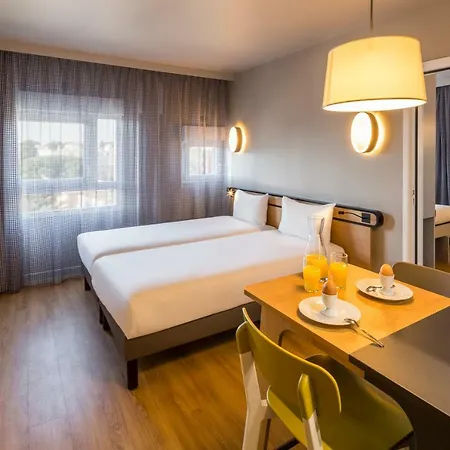 Adagio Access Centre Lägenhetshotell Montpellier