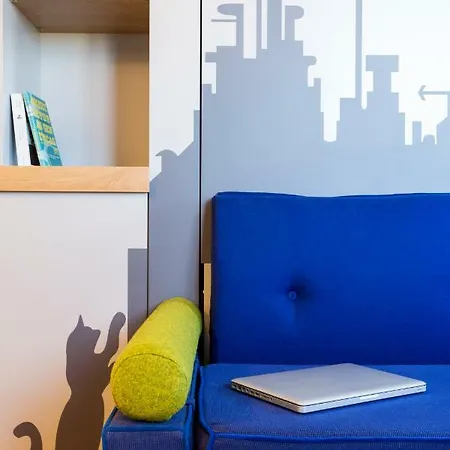 Adagio Access Centre