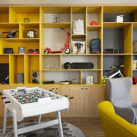 Adagio Access Centre מונפלייה