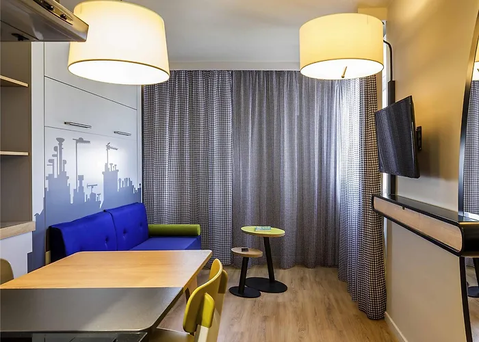 Adagio Access Centre Apart-hotel