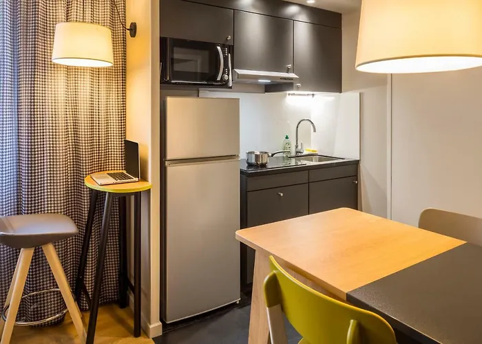 Adagio Access Centre Apartmanhotel 3*