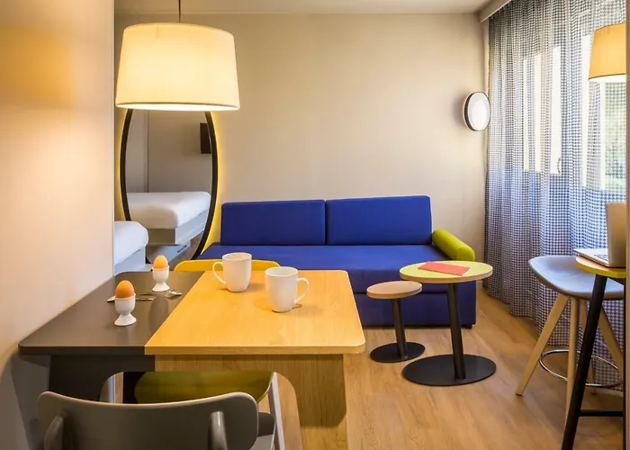 Adagio Access Centre